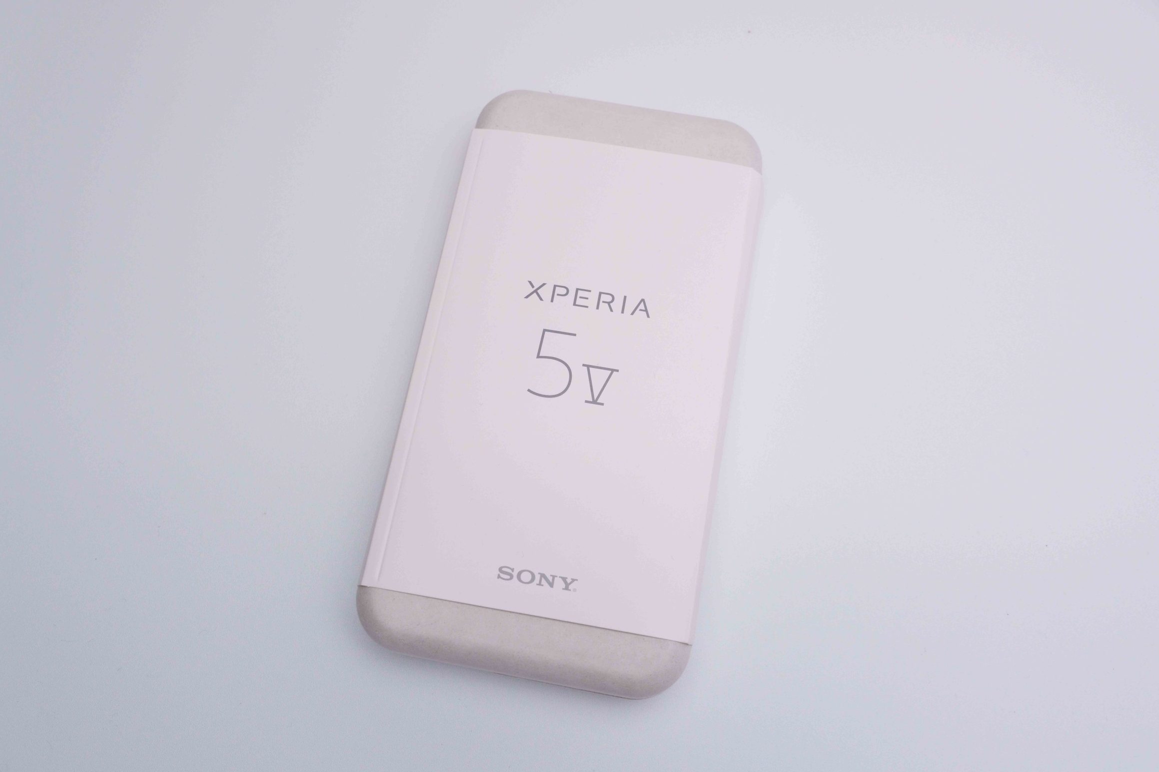 Xperia 5 Vパッケージ
